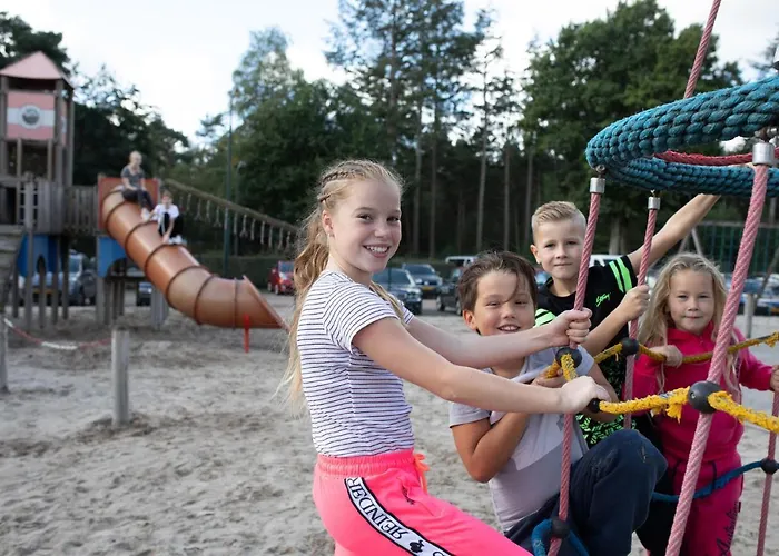 Üdülőpark Oostappen Slot Cranendonck Bv